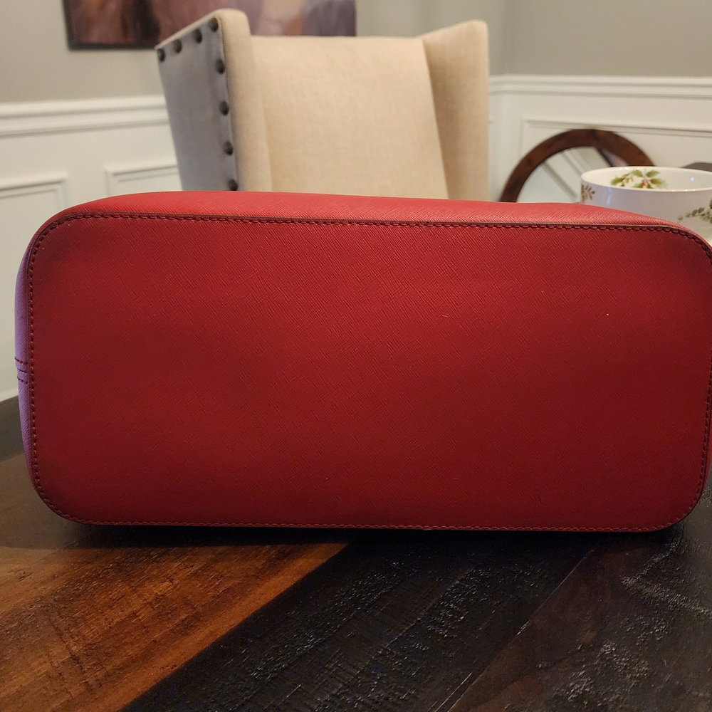 Michael Kors Red Tote Bag - Picture 9 of 16